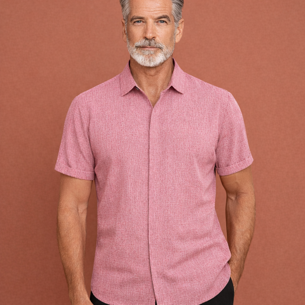 Heren linnen overhemd in roze met minimalistisch design, zacht en comfortabel voor casual en stijlvolle outfits.