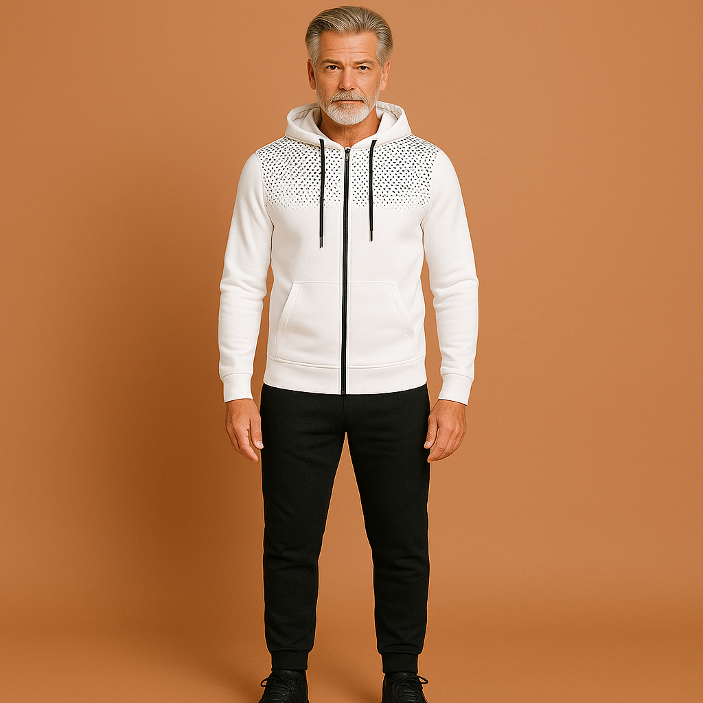 Heren trainingspak in wit met slim fit design, zacht en comfortabel voor sportieve en casual outfits.