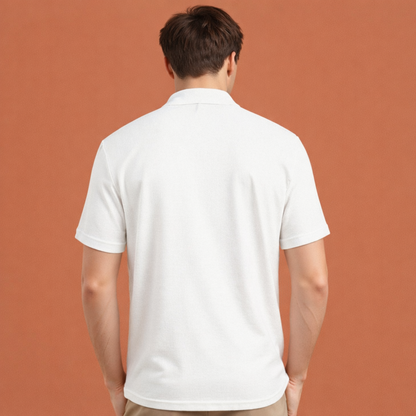 Dames overhemd in wit met minimalistisch design, zacht en comfortabel voor casual en stijlvolle outfits.
