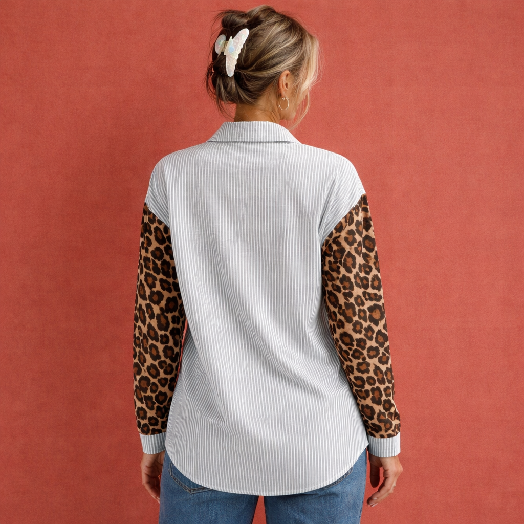 Dames blouse in wit met minimalistisch design, zacht en comfortabel voor casual en stijlvolle outfits.