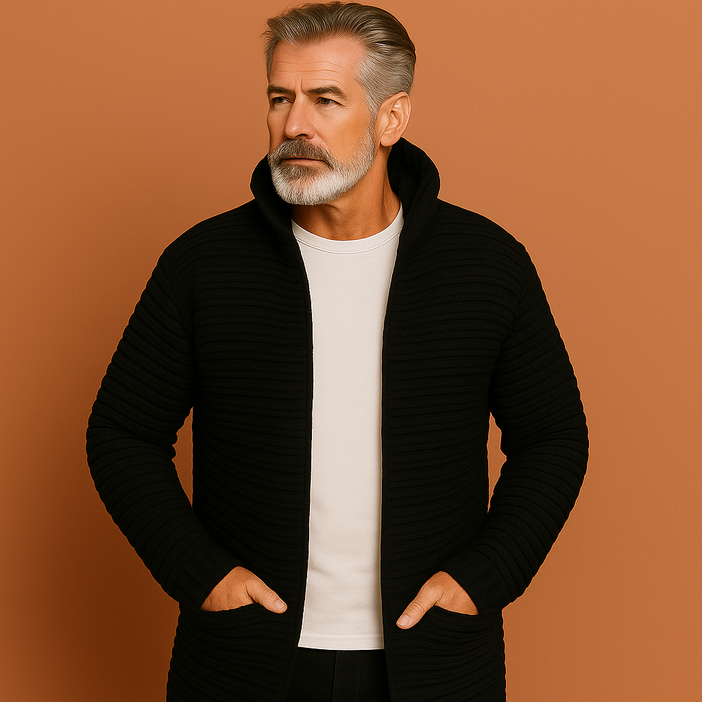 Zwart herenvest met warme pasvorm en praktische zakken, ideaal voor koude dagen en casual outfits.