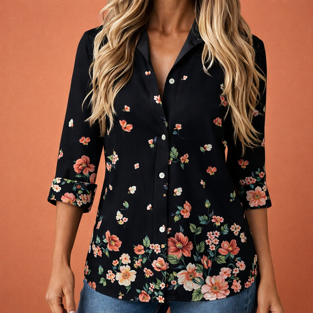 Dames blouse in zwart met minimalistisch design, zacht en comfortabel voor casual en stijlvolle outfits.