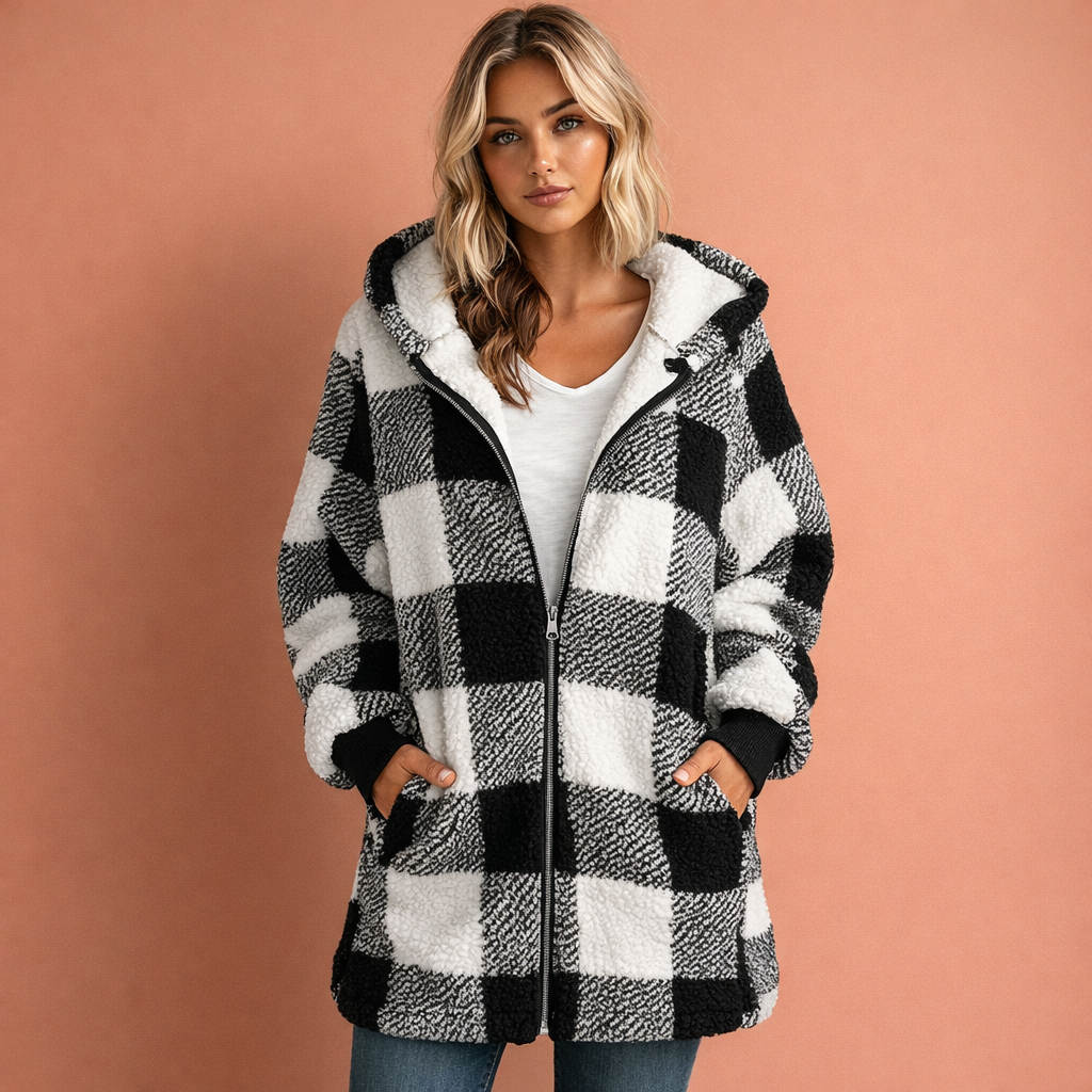 Zwarte dames jas met capuchon en ruitpatroon, comfortabele pasvorm en warme uitstraling voor dagelijks gebruik.