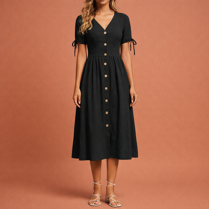 Dames maxi jurk in zwart met minimalistisch design, zacht en comfortabel voor casual en stijlvolle outfits.