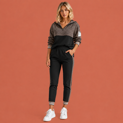 Dames outdoor set in zwart met minimalistisch design, zacht en comfortabel voor casual en stijlvolle outfits.