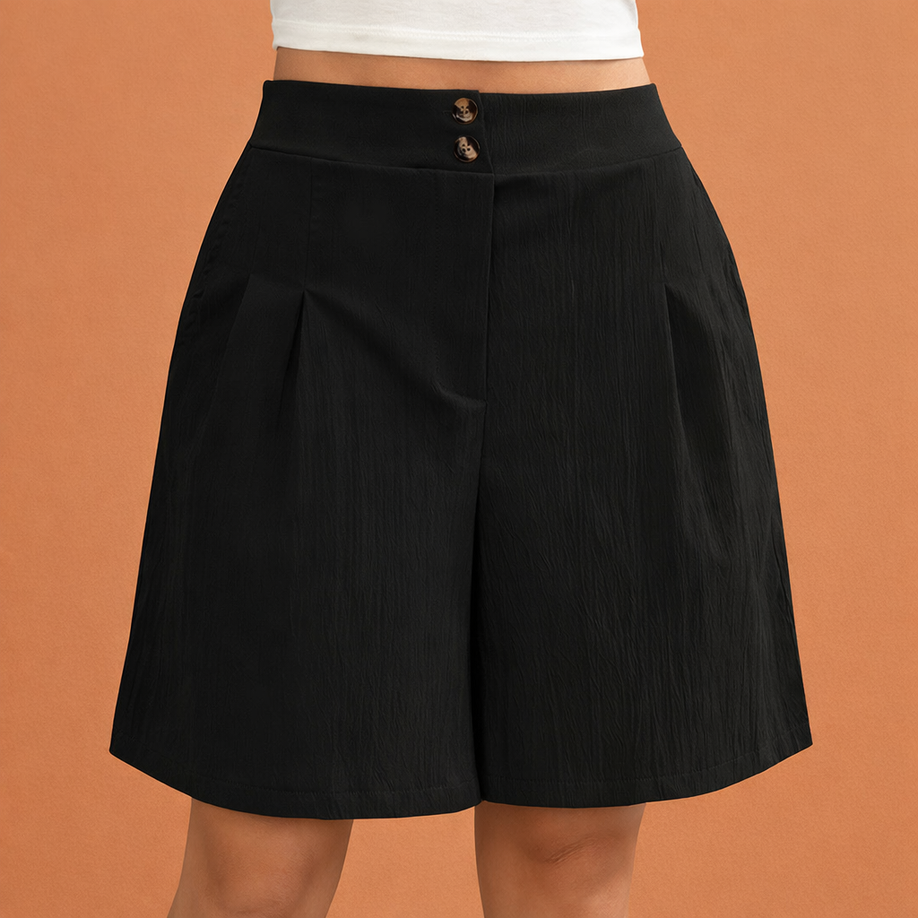 Dames shorts in zwart met minimalistisch design, zacht en comfortabel voor casual en stijlvolle outfits.
