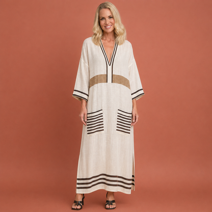 Dames strand maxi jurk in zwart met minimalistisch design, zacht en comfortabel voor casual en stijlvolle outfits.