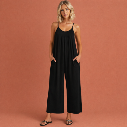 Zwarte elegante jumpsuit voor dames met een flatterende pasvorm, geschikt voor feestelijke en formele gelegenheden.