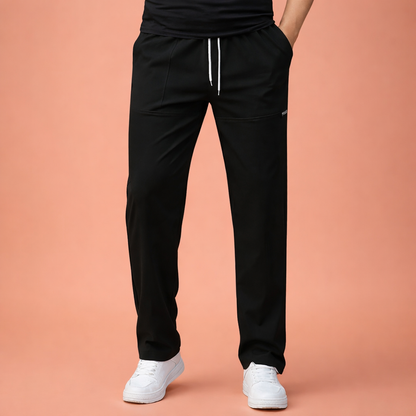 Dames broek in zwart met minimalistisch design, zacht en comfortabel voor casual en stijlvolle outfits.