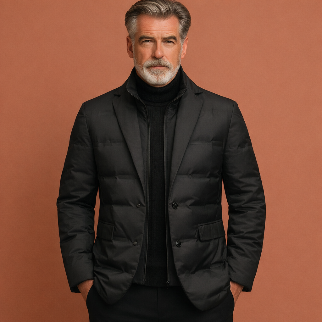 Zwarte lange heren parka met omgeslagen kraag en ritssluiting, geschikt voor dagelijks gebruik en koude dagen.